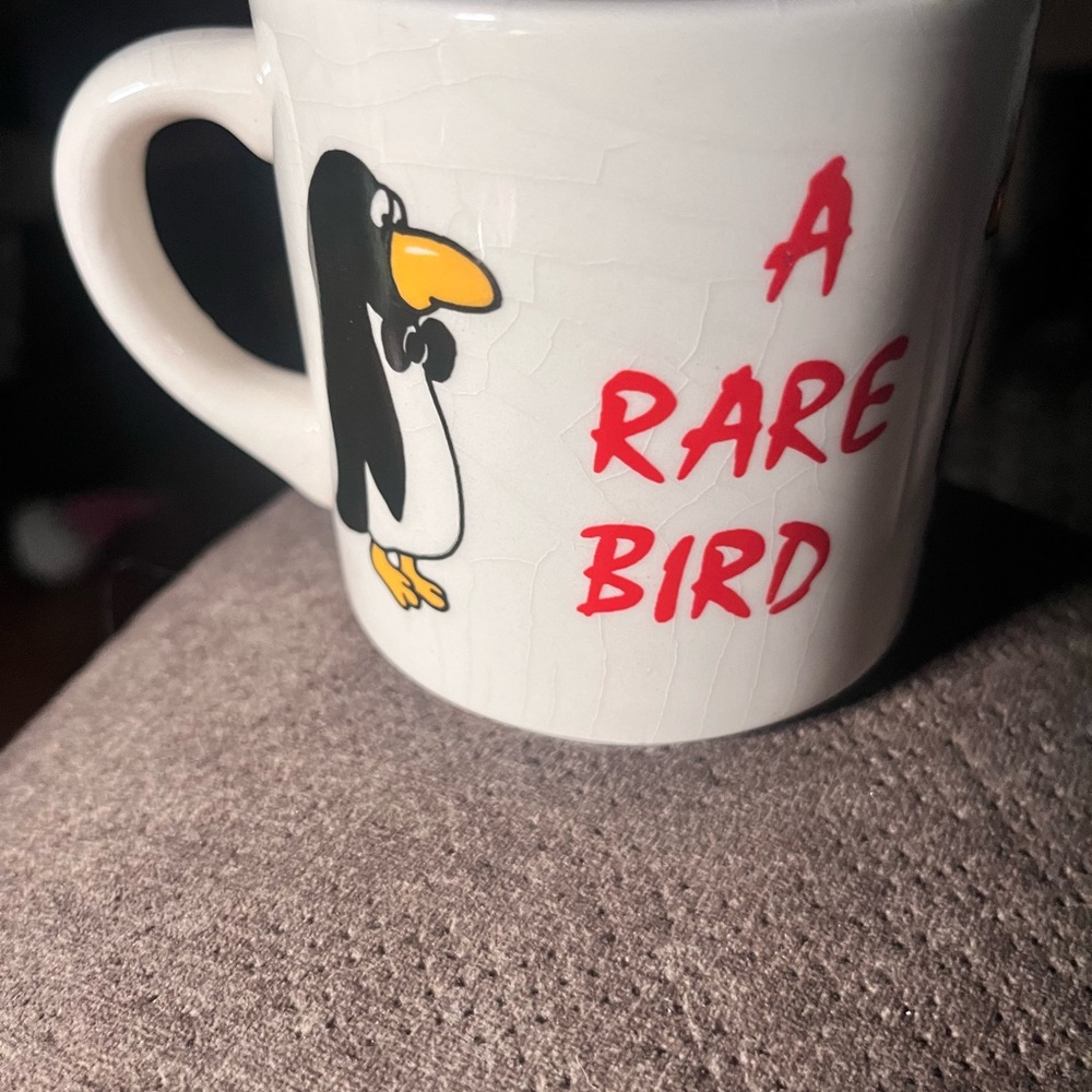 VTG 1983 Bevvy Guhl “A Rare Bird”Penguin Mug